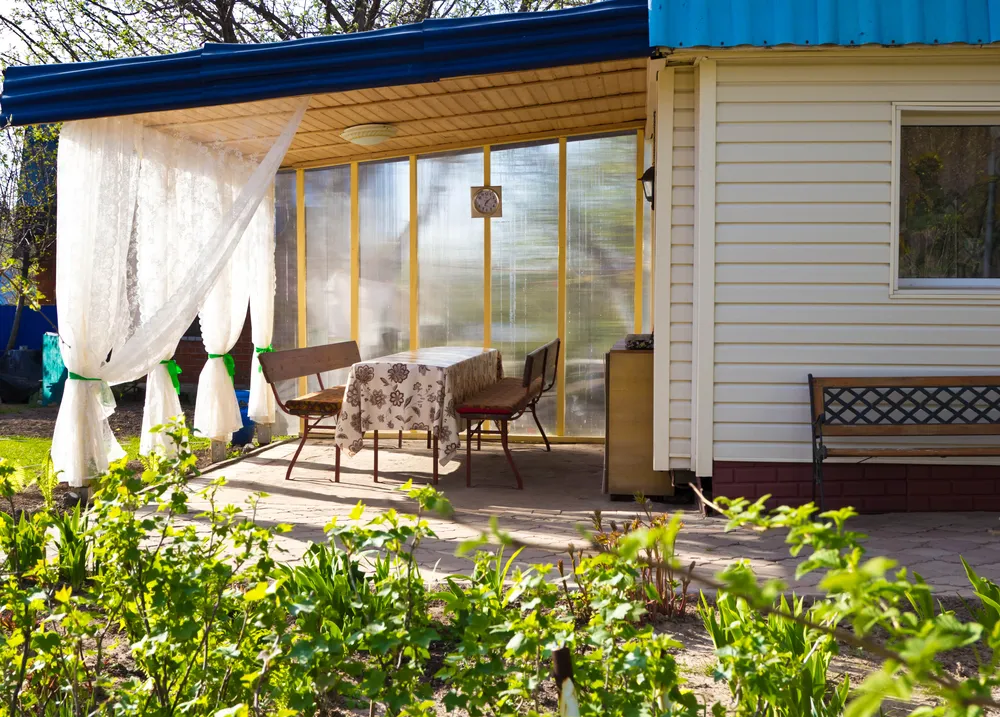 Choosing Curtains for Outdoor Patio Areas